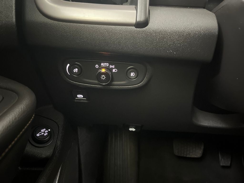 2023 GMC Terrain AT4