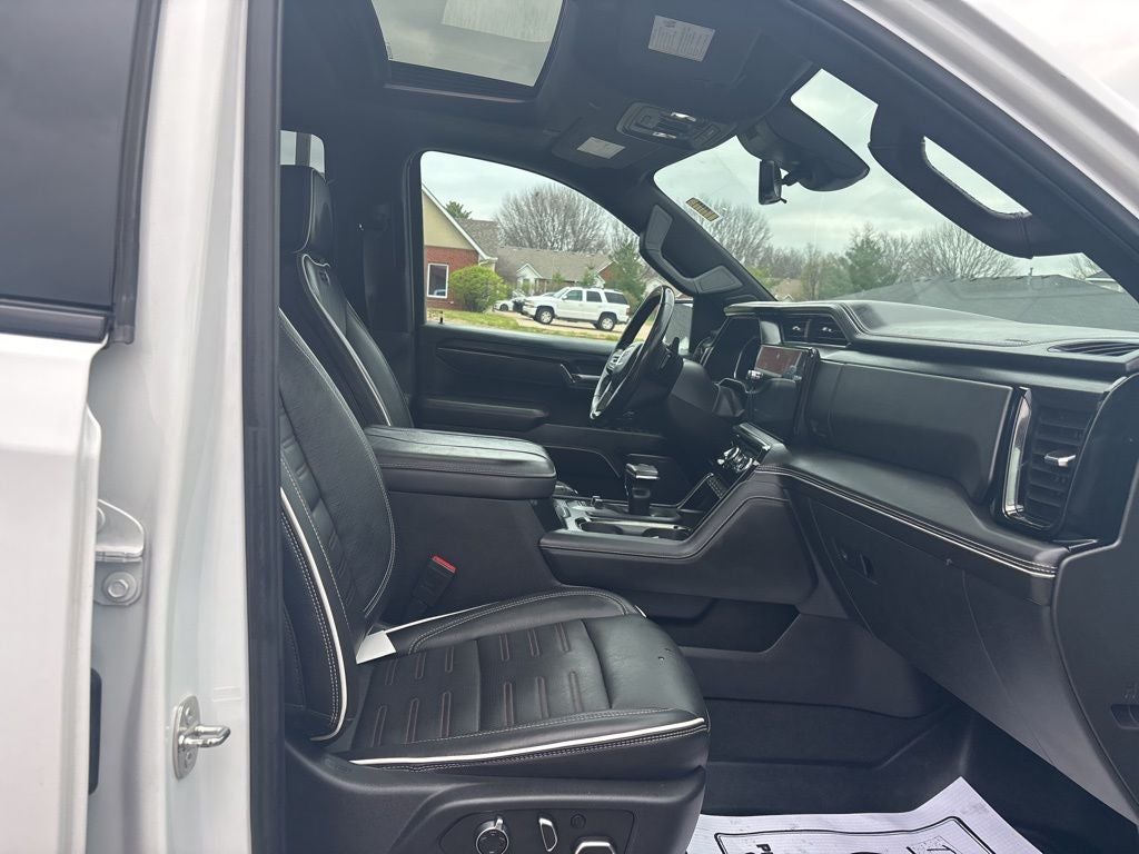 2023 GMC Sierra 1500 AT4X