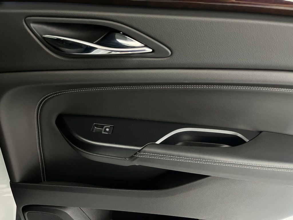 2016 Cadillac SRX Luxury