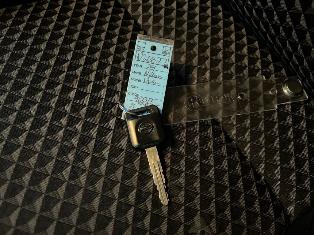 2024 Nissan Versa 1.6 S