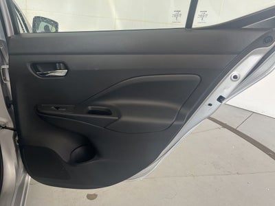 2023 Nissan Versa 1.6 SV