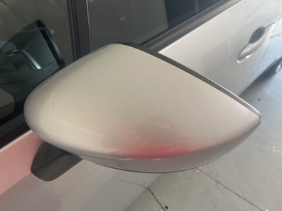 2023 Nissan Versa 1.6 SV