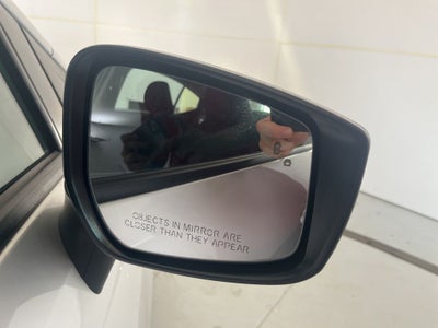 2023 Nissan Versa 1.6 SV
