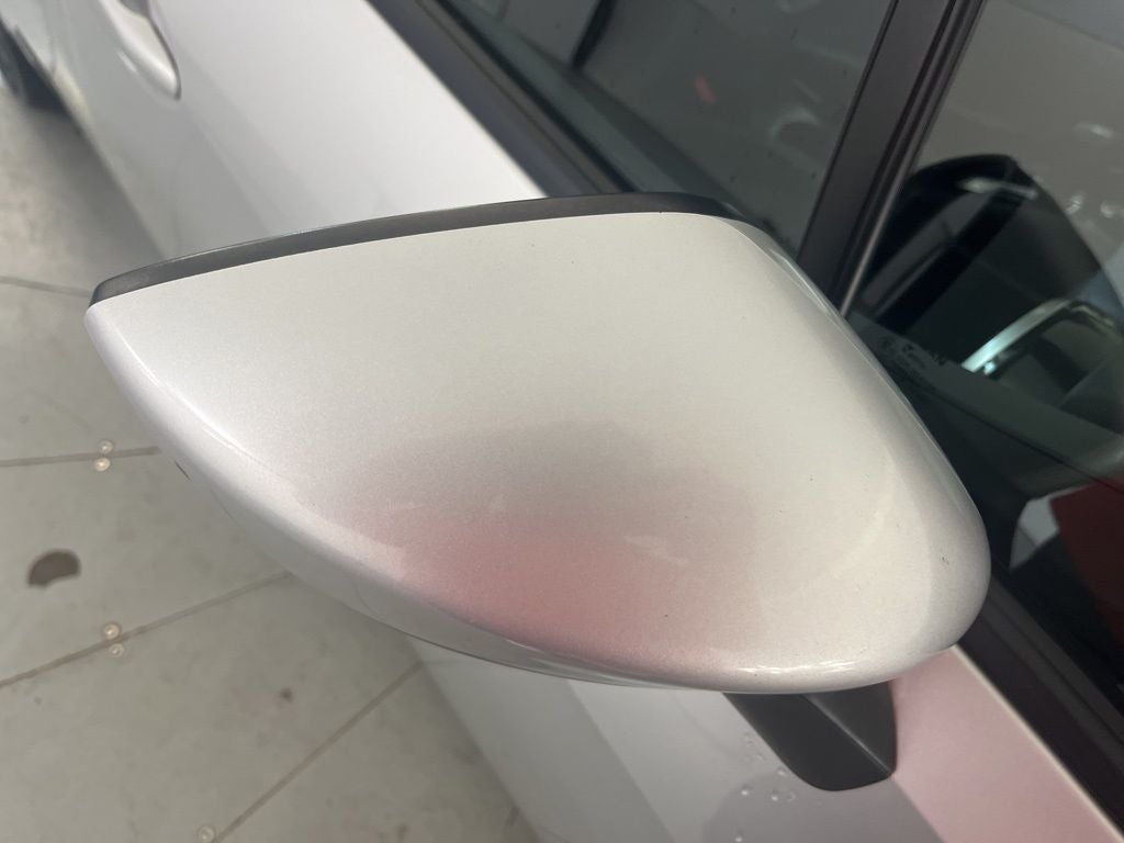 2023 Nissan Versa 1.6 SV