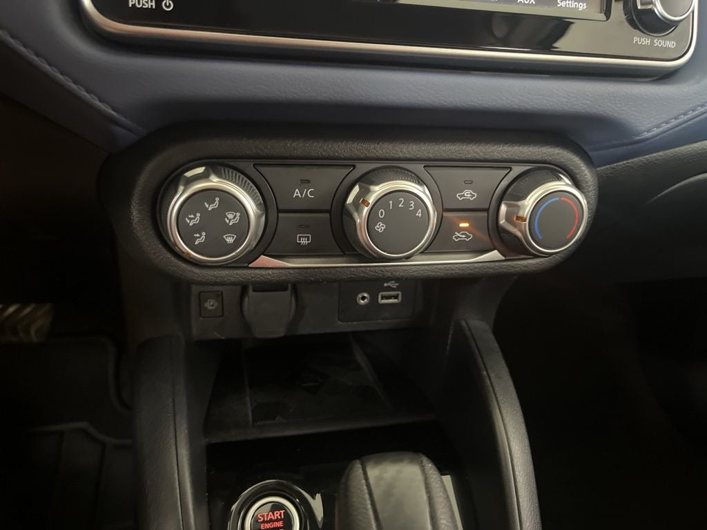 2023 Nissan Versa 1.6 SV