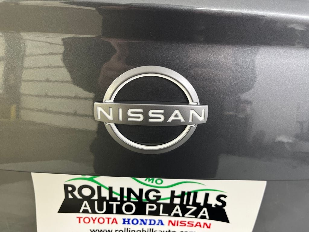 2024 Nissan Versa 1.6 SV