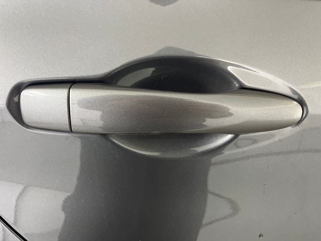 2024 Nissan Versa 1.6 SV