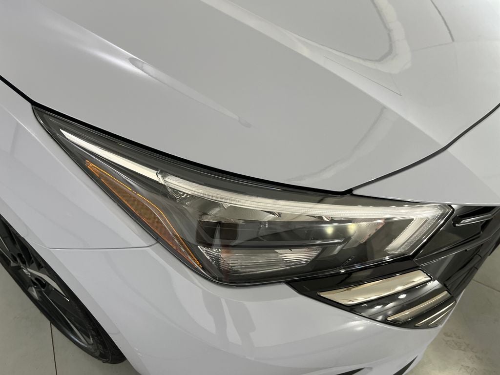 2024 Nissan Versa 1.6 SR