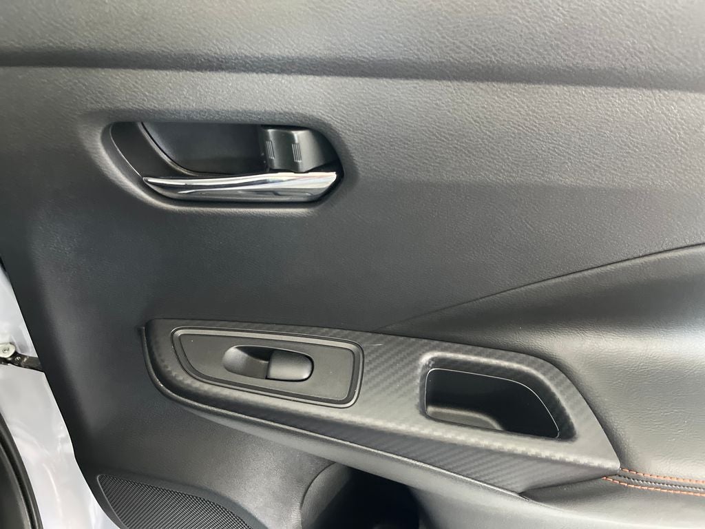 2024 Nissan Versa 1.6 SR