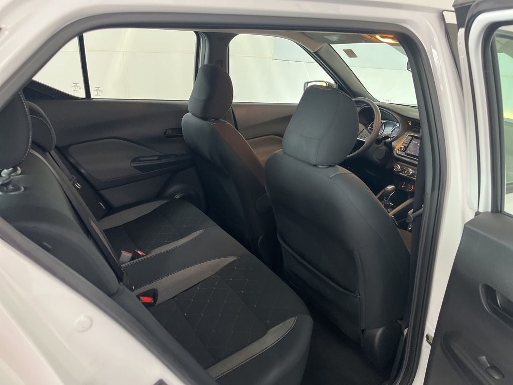 2020 Nissan Kicks S