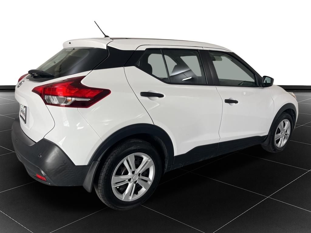 2020 Nissan Kicks S