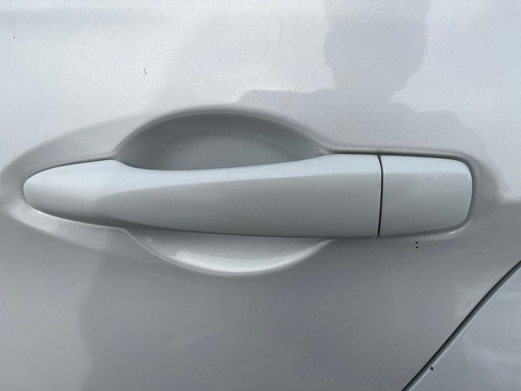 2018 Nissan Kicks SR