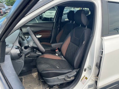 2018 Nissan Kicks SR
