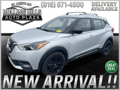 2020 Nissan Kicks SR