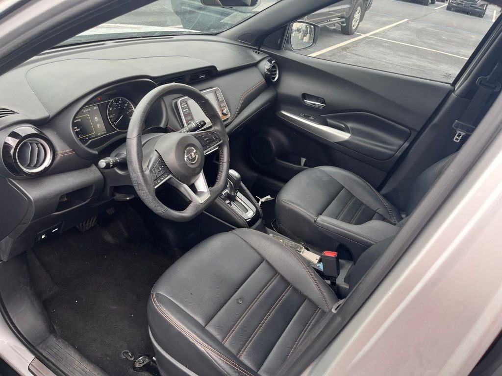 2020 Nissan Kicks SR