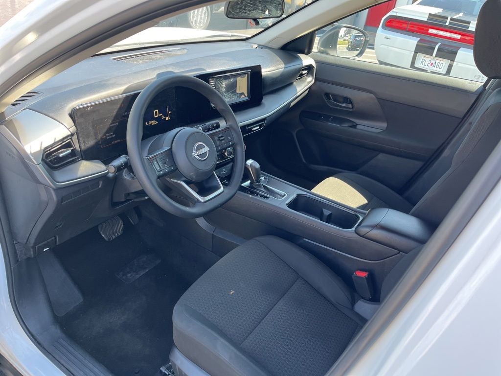 2025 Nissan Kicks S