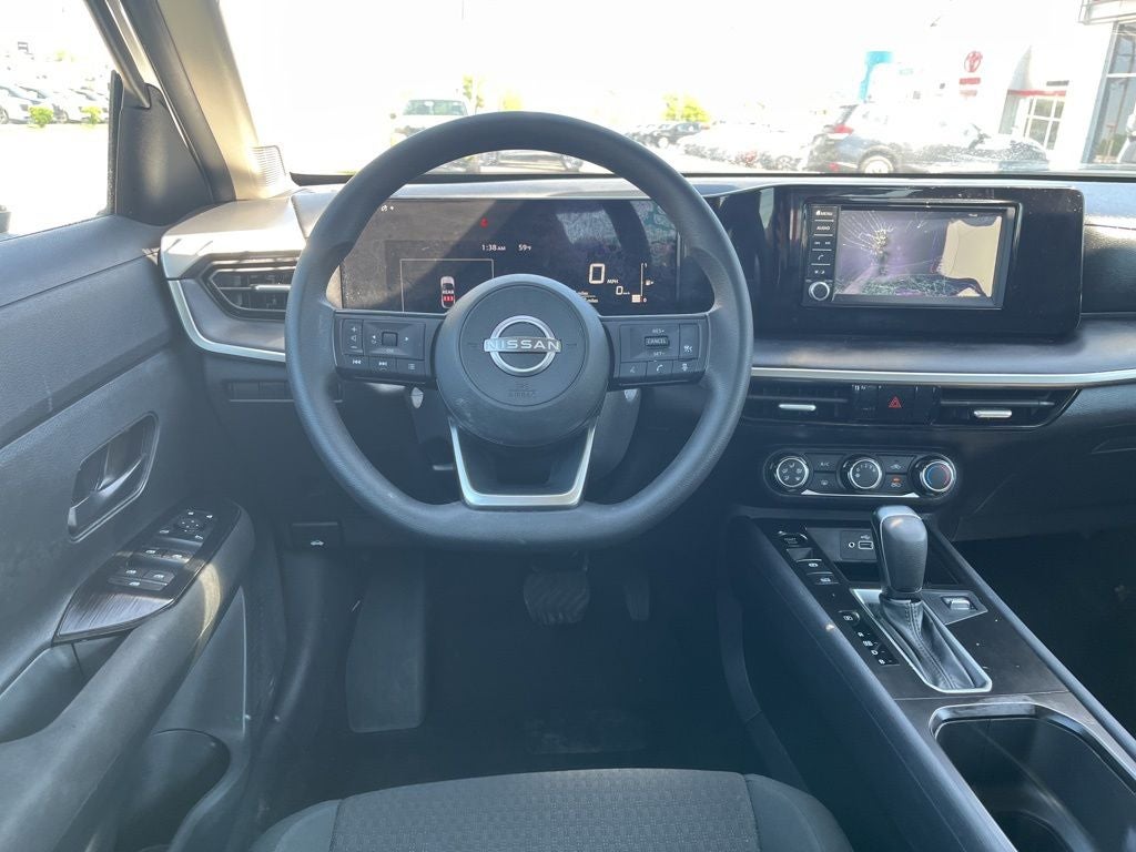 2025 Nissan Kicks S