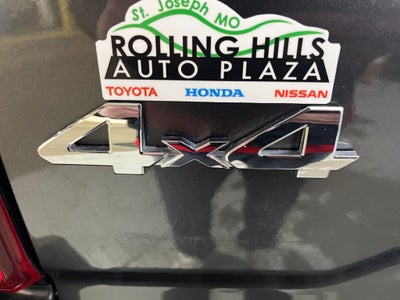 2023 Toyota Tacoma SR V6