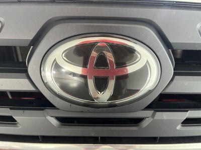 2018 Toyota Tacoma SR5 V6
