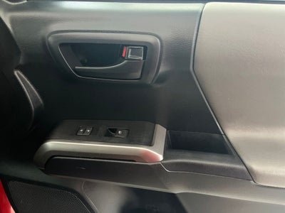 2018 Toyota Tacoma SR5 V6