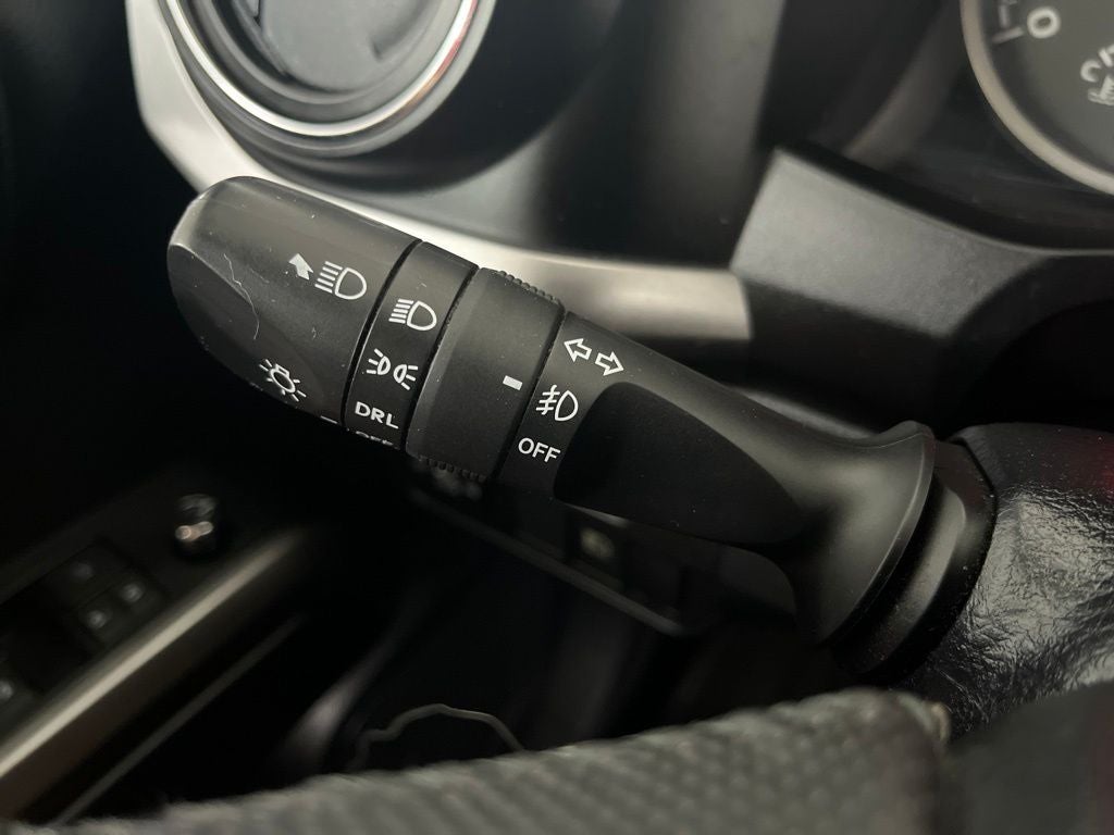 2018 Toyota Tacoma SR5 V6