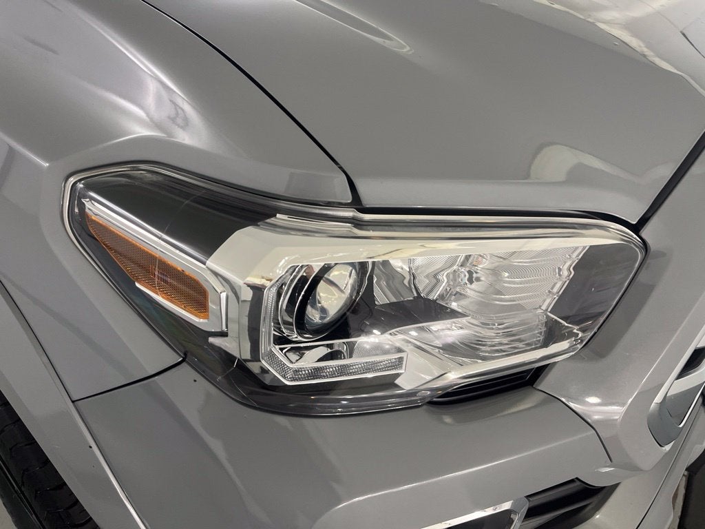 2019 Toyota Tacoma Limited V6