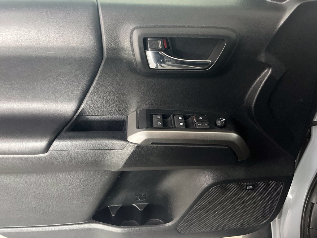 2019 Toyota Tacoma Limited V6