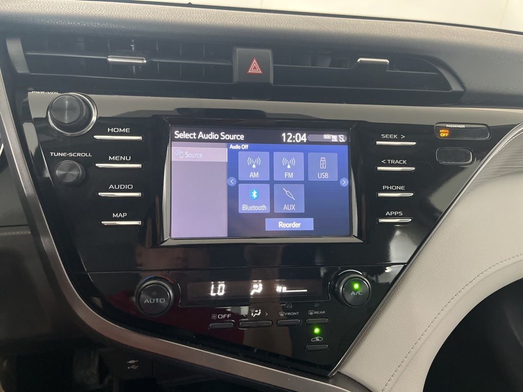 2019 Toyota Camry SE
