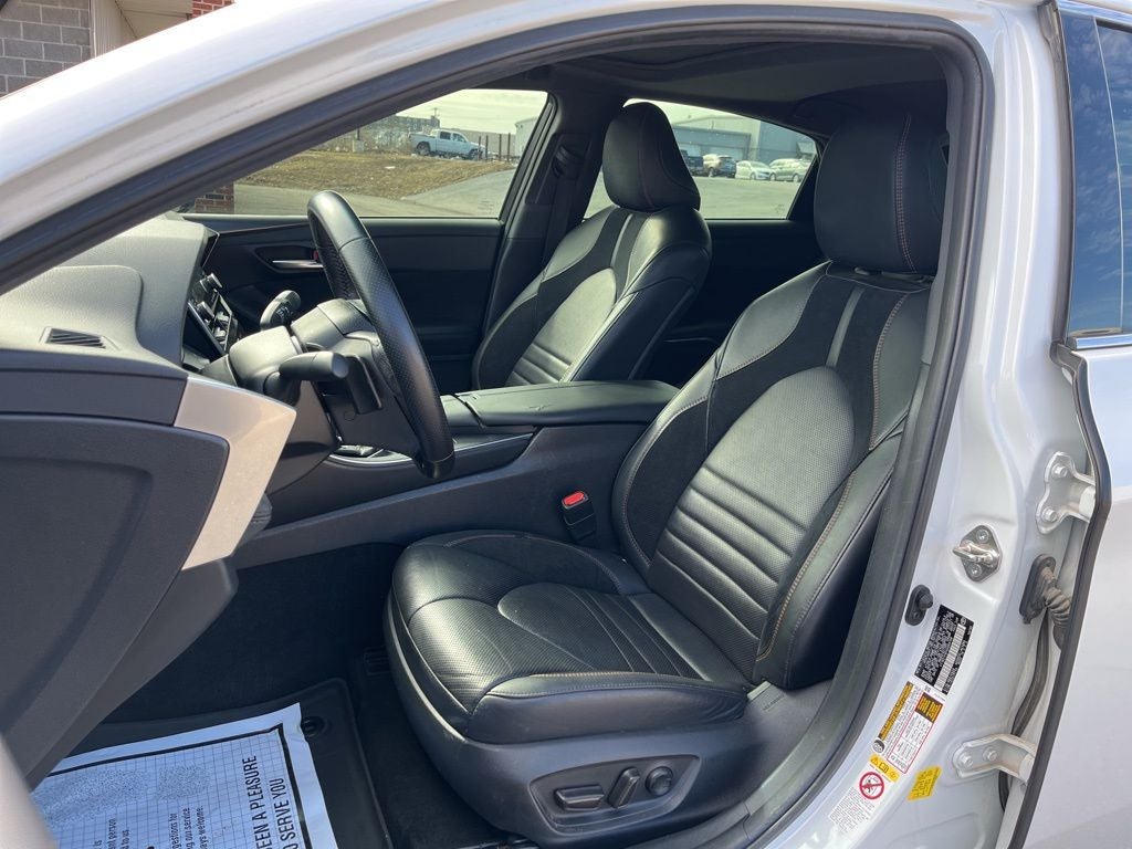 2019 Toyota Avalon Hybrid XSE