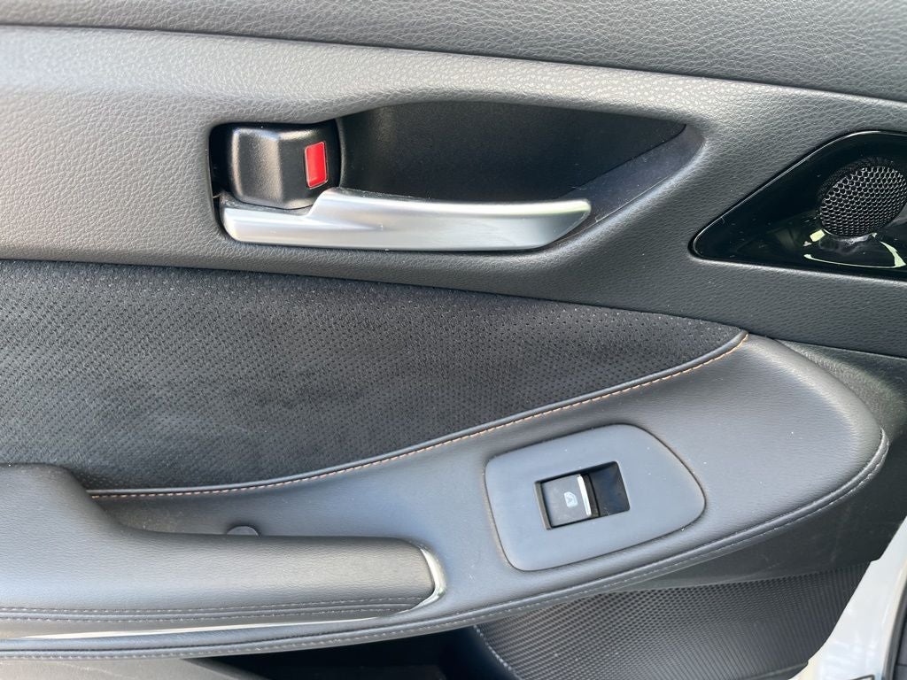 2019 Toyota Avalon Hybrid XSE