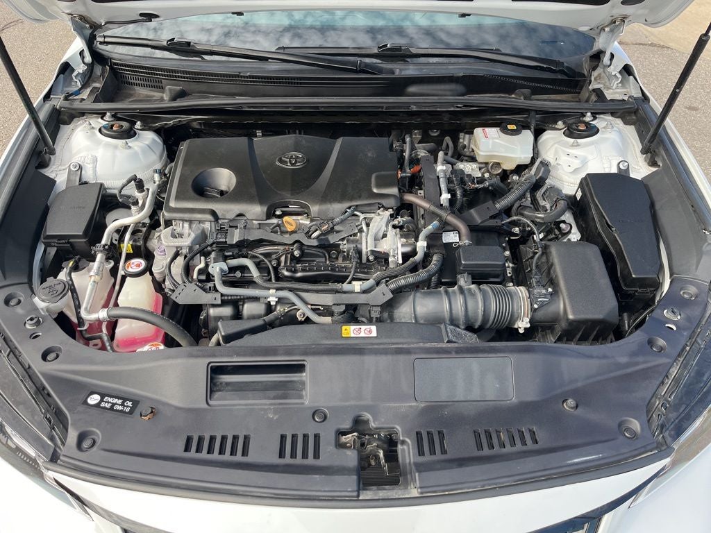 2019 Toyota Avalon Hybrid XSE