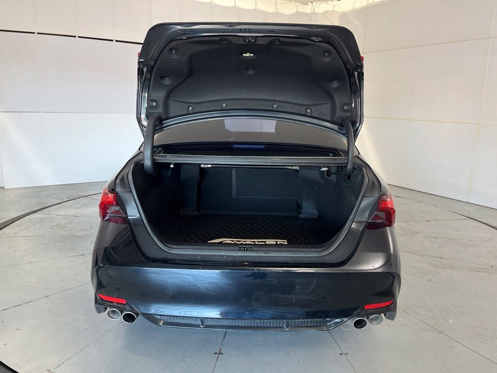 2019 Toyota Avalon XSE