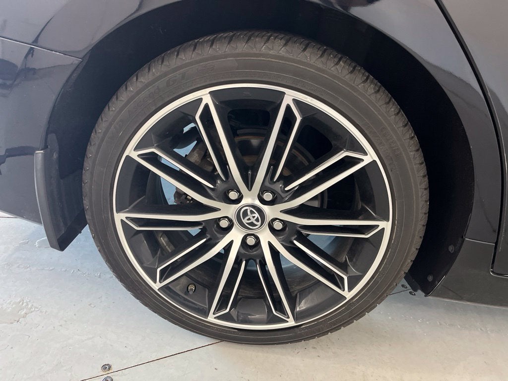 2019 Toyota Avalon XSE