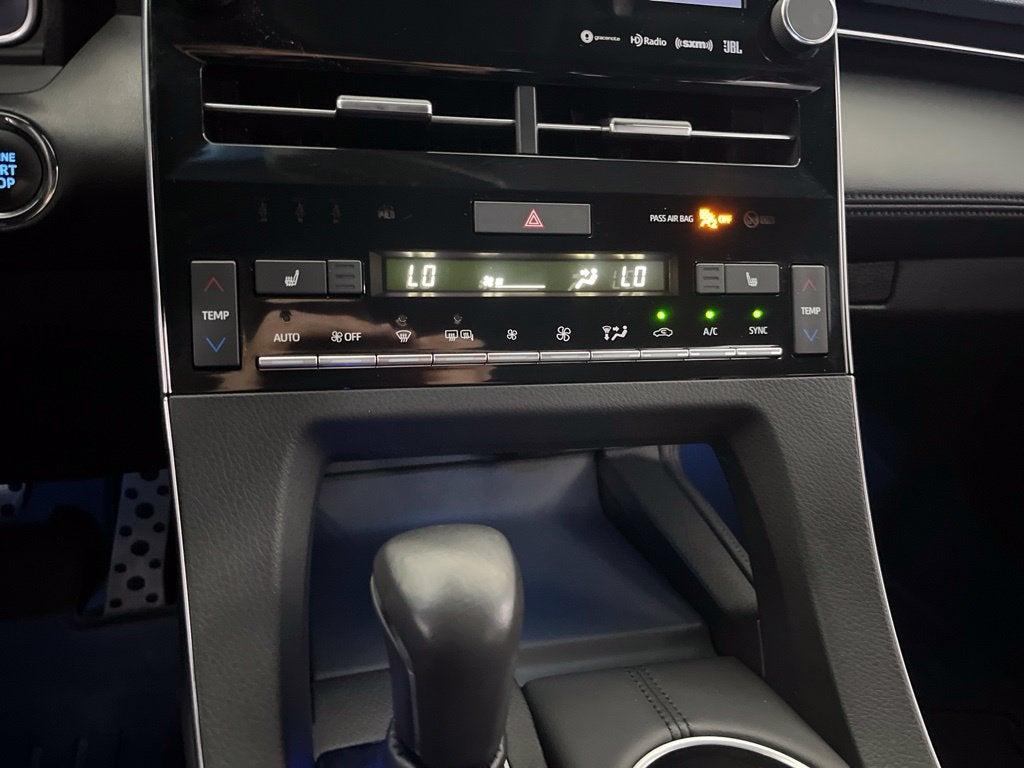 2019 Toyota Avalon XSE