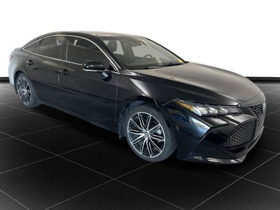 2019 Toyota Avalon XSE