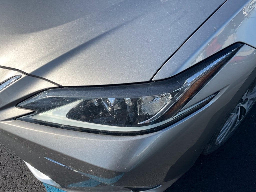 2021 Lexus ES 250