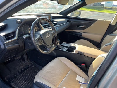 2021 Lexus ES 250