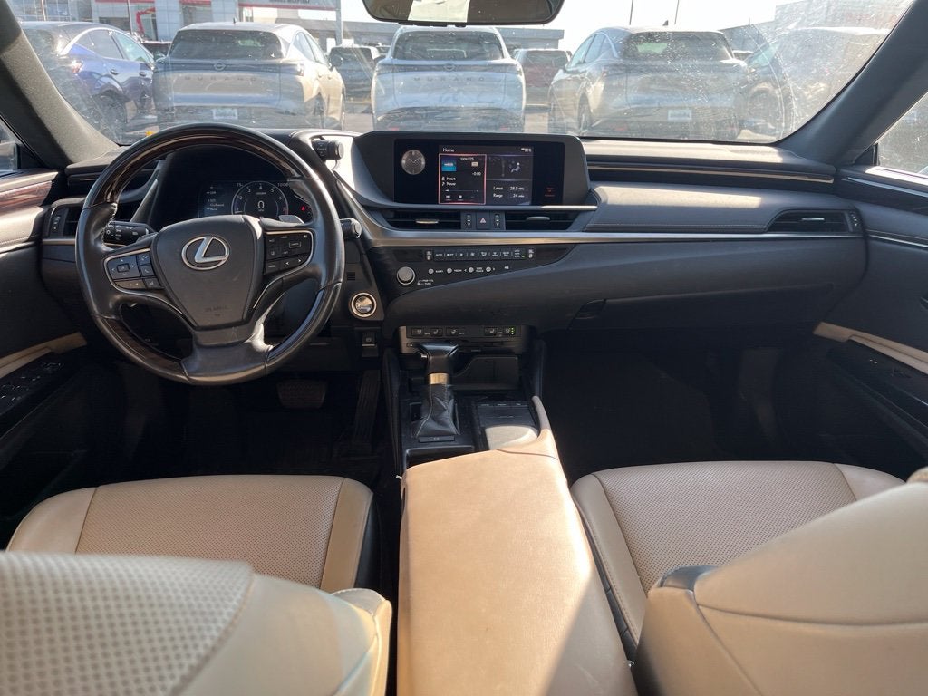 2021 Lexus ES 250