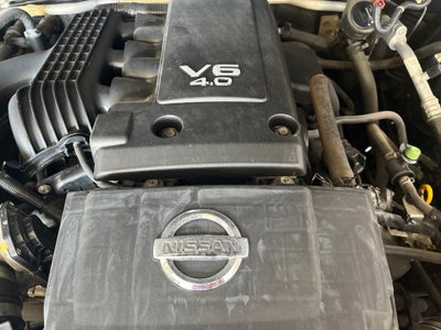 2012 Nissan Pathfinder SV
