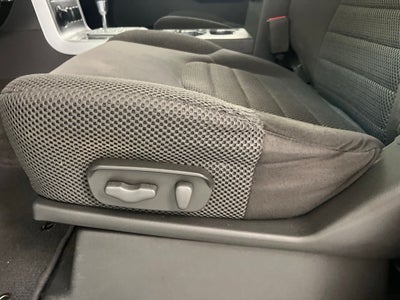 2012 Nissan Pathfinder SV