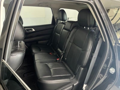 2015 Nissan Pathfinder Platinum