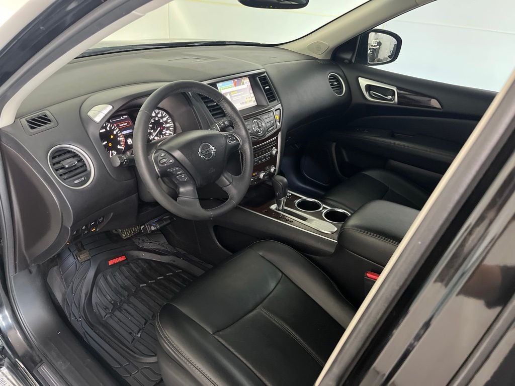 2015 Nissan Pathfinder Platinum