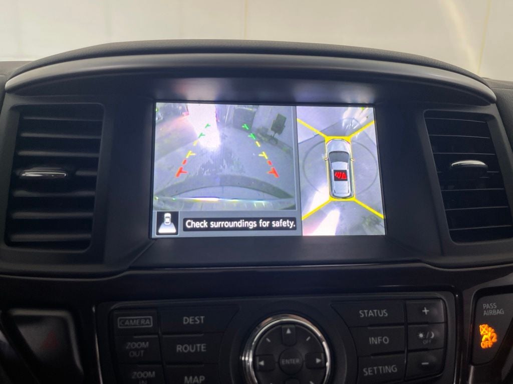 2015 Nissan Pathfinder Platinum