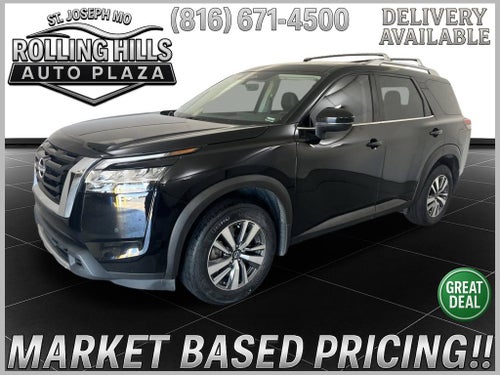 2024 Nissan Pathfinder SL