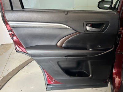 2018 Toyota Highlander Limited Platinum