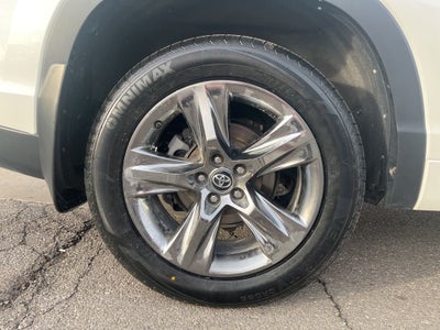 2019 Toyota Highlander Limited Platinum