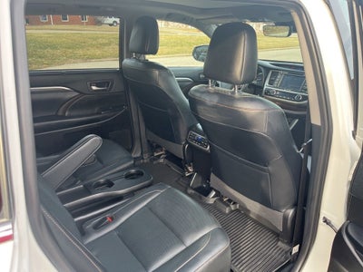 2019 Toyota Highlander Limited Platinum
