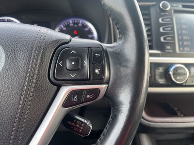 2019 Toyota Highlander Limited Platinum