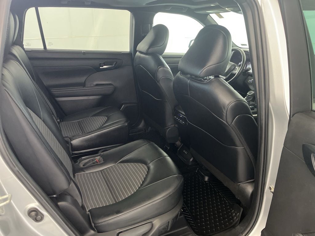 2023 Toyota Highlander XSE