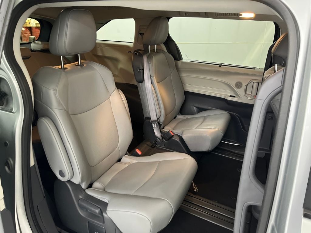2024 Toyota Sienna XLE 7 Passenger